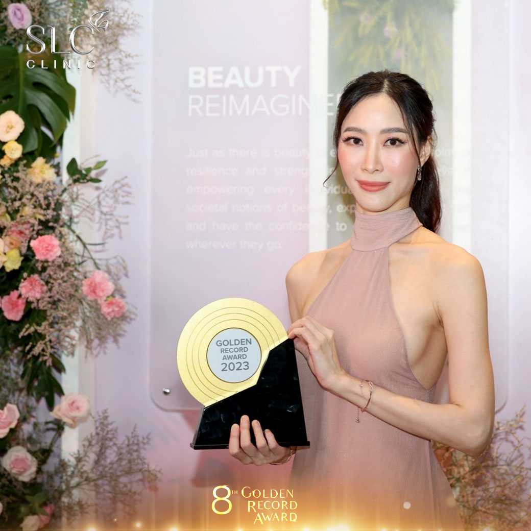 รับรางวัล,ยกกระชับ,ตัวจริงเรื่องยกกระชับ,Ultherapy,รางวัลยกกระชับ,รางวัลระดับ Asia Pacific,SLC คว้ารางวัล,Golden Record Award 2023,Golden Record Award,SLC Clinic,SLC,เอสแอลซี คลินิก,ยกกระชับ,ยกกระชับ SLC,ยกกระชับ SLC Clinic