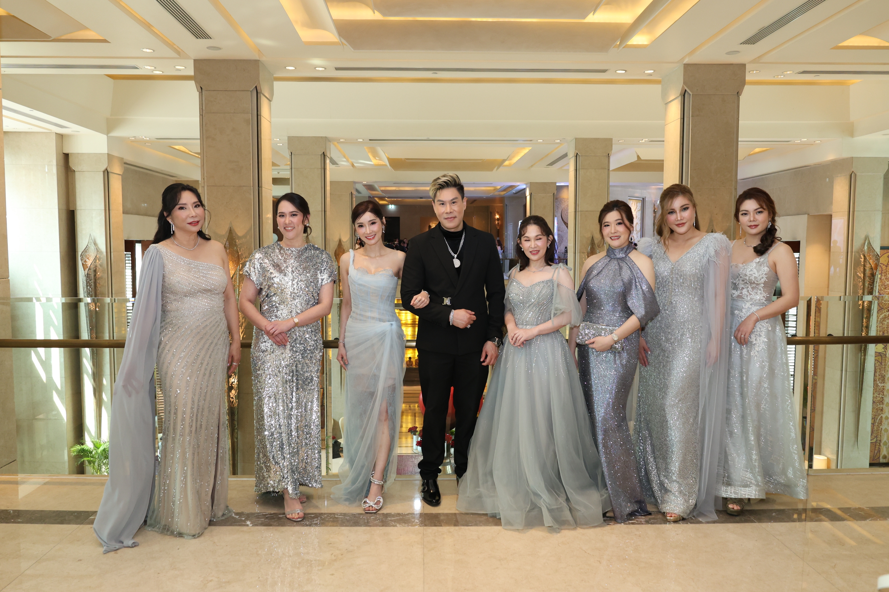 SLC Clinic คว้า 4 รางวัลทรงคุณค่าในงานฉลอง 10 ปี Quantum Healthcare